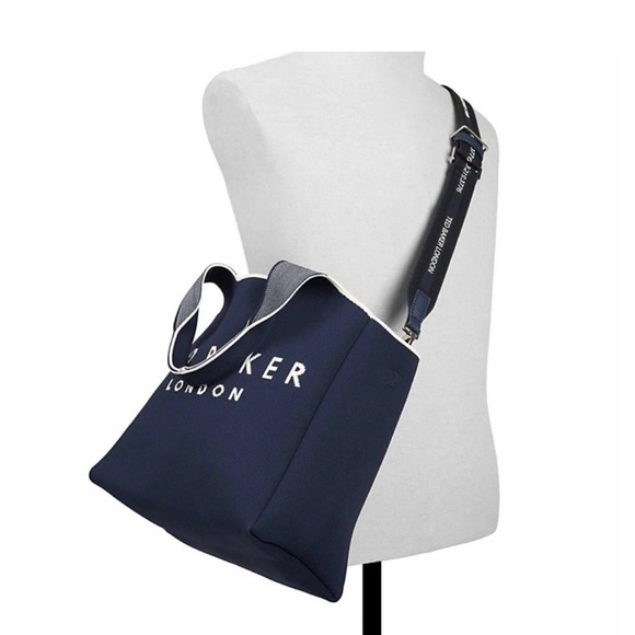 Ted Baker | Navy Jacquard Knit Sara Logo Tote w/ Crossbody Strap - Picture 4 of 7